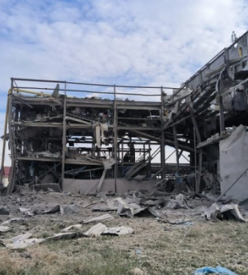 Оккупанты вывозят краденый металл через порт Бердянска