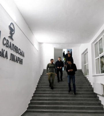 Вибух гранат у сільраді на Закарпатті: з’явилися нові подробиці події
