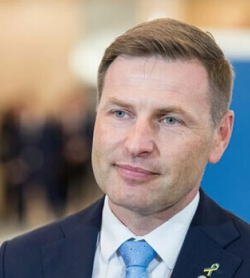 Эстония приняла решение ежегодно поддерживать Украину военной помощью в размере 0,25% ВВП, - министр обороны Певкур