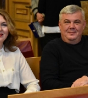 Депутатів Свалявської міської ради нагородили грамотами обласної ради до Дня місцевого самоврядування