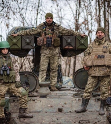 РФ нарощує мінно-вибухові загородження вздовж кордону України – Генштаб