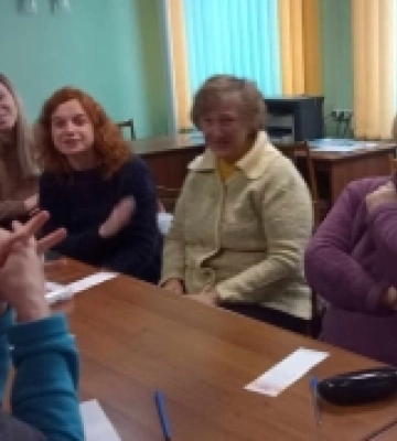 У Рожищі провели психологічний треніг для переселенців та слухачів Університету III віку