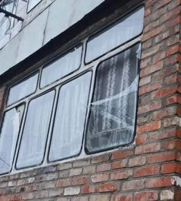 Окупанти за день тричі атакували Нікополь дронами-камікадзе та двічі з важкої артилерії, пошкоджено інфраструктурний об’єкт
