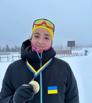 Представниця Волині стала найкращою стріляючою лижницею України (Відео)
