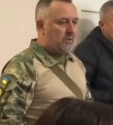 За матеріалами СБУ підозру отримав депутат, який підірвав гранати під час засідання сільради на Закарпатті
