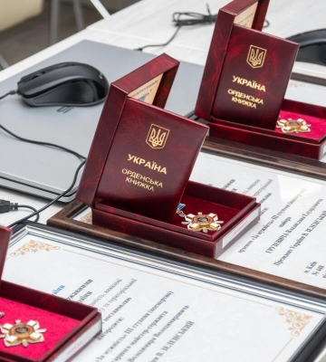Родинам прикордонників, загиблих при обороні Тернів і Бахмута, вручили нагороди