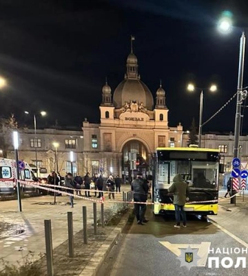 У Львові маршрутка на смерть переїхала пішохода