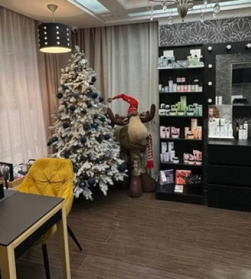 У центрі Луцька продають елітний салон краси 