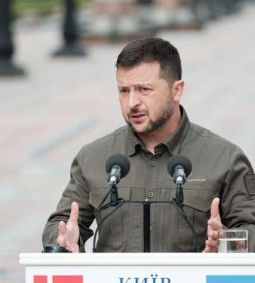 Критика органів влади зростає: який рівень довіри до президента, Ради та уряду України