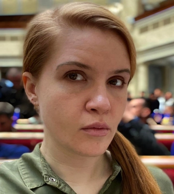 &quot;Заважає військовим та розхитує суспільство&quot;: ветеран АТО Петров закликав СБУ перевірити Безуглу