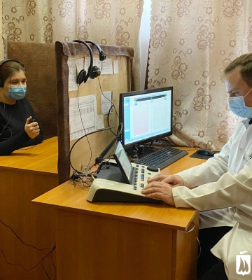 У Миколаєві діє програма зі встановлення слухових апаратів пільговим категоріям населення