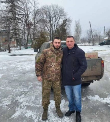 Надлацька громада передала військовим авто 