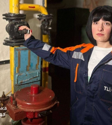 З теплом – до людей: дніпровське КП «Теплоенерго» допомагає вимушеним переселенцям із працевлаштуванням