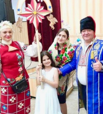 Юні миколаївські артисти подарували свято мешканцям одного з евакуаційних центрів Миколаєва
