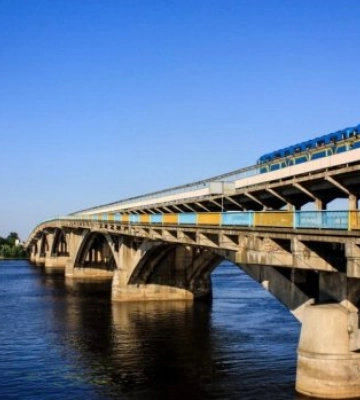 Метро с левого на правый берег Киева может остановиться: в Киевраде поделились плохими новостями