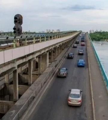 Мост Метро в Киеве нуждается в ремонте: существует риск частичного закрытия &quot;красной ветки&quot;