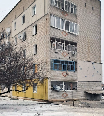 Від російського обстрілу постраждала жінка на Харківщині 