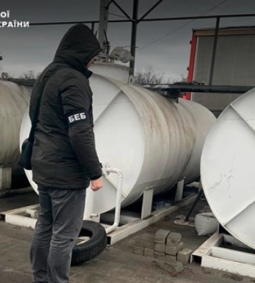 У Кривому Розі рятували будинок