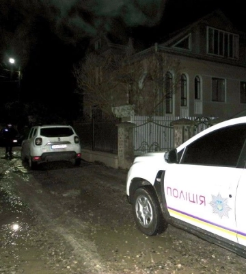 Поміняв авто і перевіз тіло на інше місце: прикарпатця, який насмерть збив чоловіка, затримали