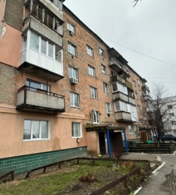 Відбудова на Київщині: у Макарові відновлюють ще одну багатоповерхівку