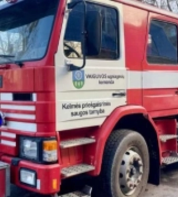 З Волині військовим передали пожежний автомобіль