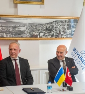 Турецький Ізмір став побратимом Чернівців