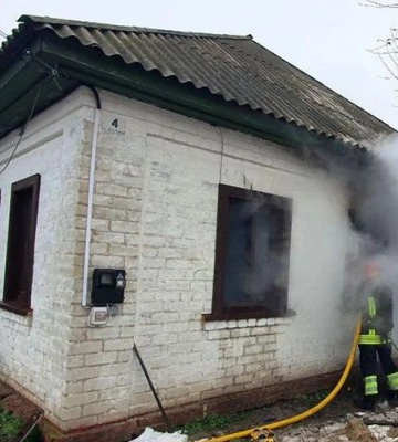 На Чернігівщині у вогні загинула 23-річна мати з двома дітьми