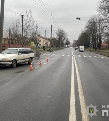 У Луцьку на «зебрі» збили дитину (відео 18+)