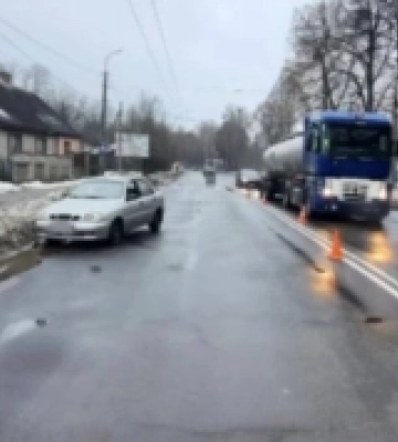 Як почувається школярка, яку збили на Львівській у Луцьку