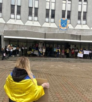 Міськрада Дніпра знову не транслює свою сесію