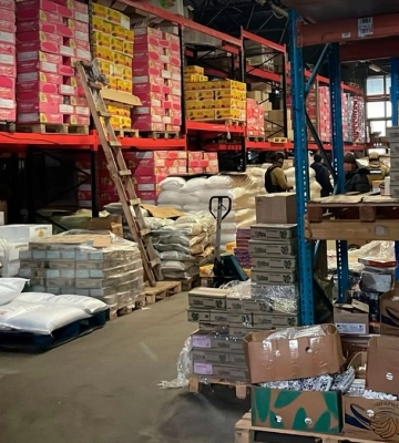Київські правоохоронці викрили підпільне виробництво оливкової олії та соусів відомих марок