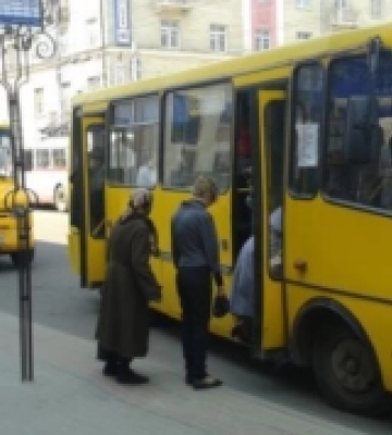 На Рівненщині хочуть підвищити вартість проїзду в маршрутках