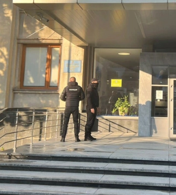 Поліція назвала причину обшуків у мерії Ужгорода