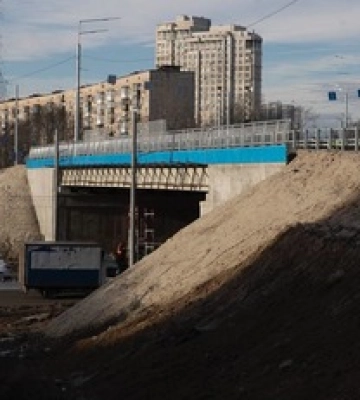 Официально: в Киеве открыли движение по Дегтяревскому путепроводу, фото