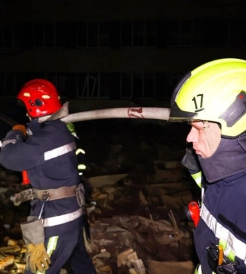 Из-за взрывов российских ракет в Харькове пострадали два человека
