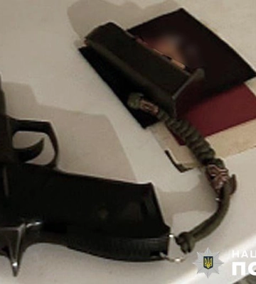 У Полтаві заарештували хулігана, який стріляв по авто