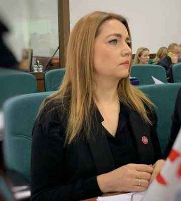 Пишіть запити, гроші є: депутатка закликала військових звертатись до Луцькради за допомогою
