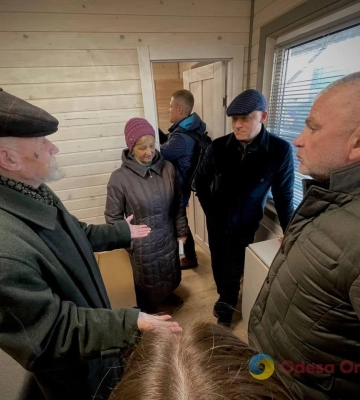 В Одесі на вулиці Парковій встановили модульні будинки 