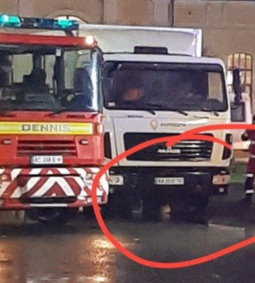 Біля залізничного вокзалу у Луцьку авто «Укрпошти» збило людину