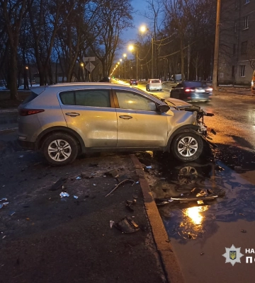 У Харкові внаслідок зіткнення автівок постраждали дві жінки