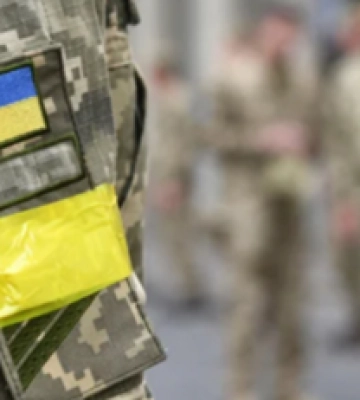 В Одесі через дії ТЦК жінка лягла під машину: відео і деталі інциденту