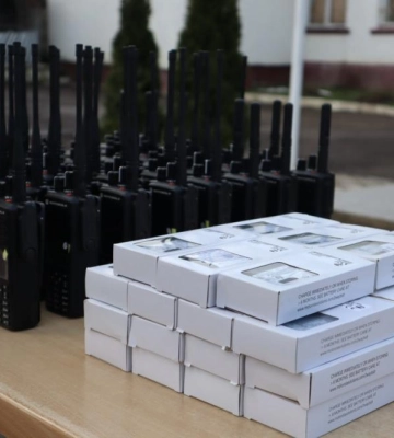 На Рівненщині нацгвардійцям закупили 50 сучасних радіостанцій