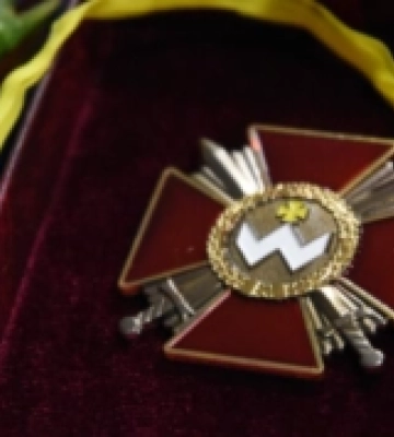 Рідним загиблих на війні лучан вручили їхні посмертні нагороди