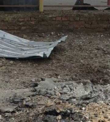 Оккупанты обстреляли учебное заведение в пригороде Херсона. ВИДЕО+ФОТО