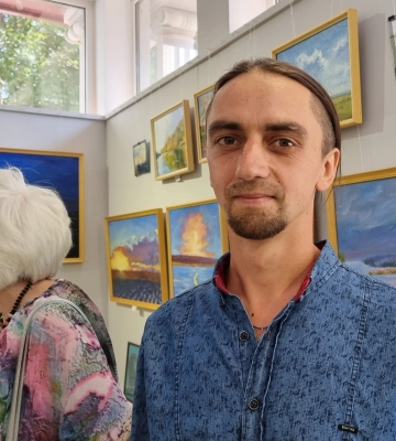 “Мій друг художник і поет”. І не тільки. В музеї Вінграновського у Первомайську добігає кінця експозиція робіт Андрія Нестерова