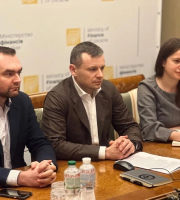 Україна продовжила до 2027 року реструктуризацію боргу перед країнами G7 та Паризьким клубом