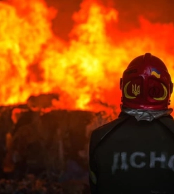 Взрывы в Ахтырке: дроны РФ ударили по многоквартирным домам и рынку
