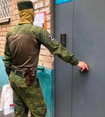В Мелитополе оккупанты продолжают воровать жилье местных жителей – появились очередные “гауляйтерские списки” 