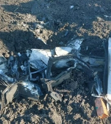 Бійці 121-ї бригади тероборони Кіровоградщини показали знищений дрон-камікадзе (ФОТОФАКТ)