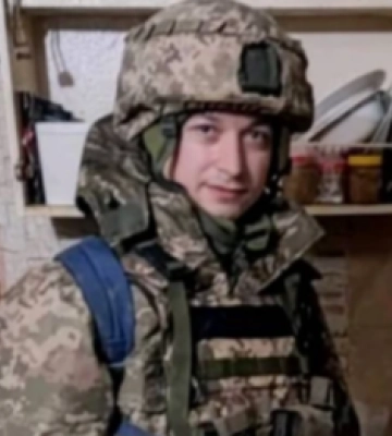 Не дожив до 32-річчя: на Волинь «на щиті» востаннє повертається молодий Герой Василь Романюк